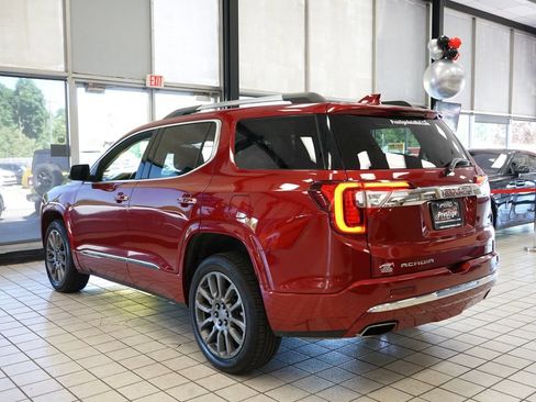 Used 2022 GMC Acadia Denali AWD/4WD image 4