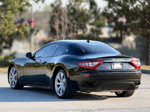 Used 2013 Maserati GranTurismo Sport image 9