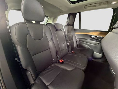 Certified 2023 Volvo XC90 B6 Core AWD/4WD image 28