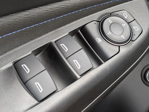 New 2026 Buick Envista Sport Touring w/ Convenience I Package FWD image 23