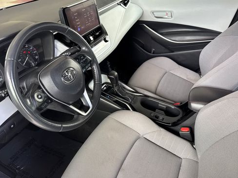 Certified 2024 Toyota Corolla SE FWD image 11
