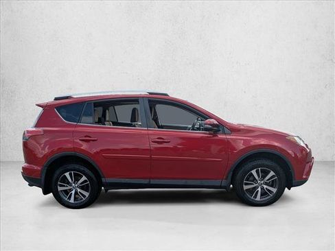 Used 2016 Toyota RAV4 XLE w/ Protection Package AWD/4WD image 4