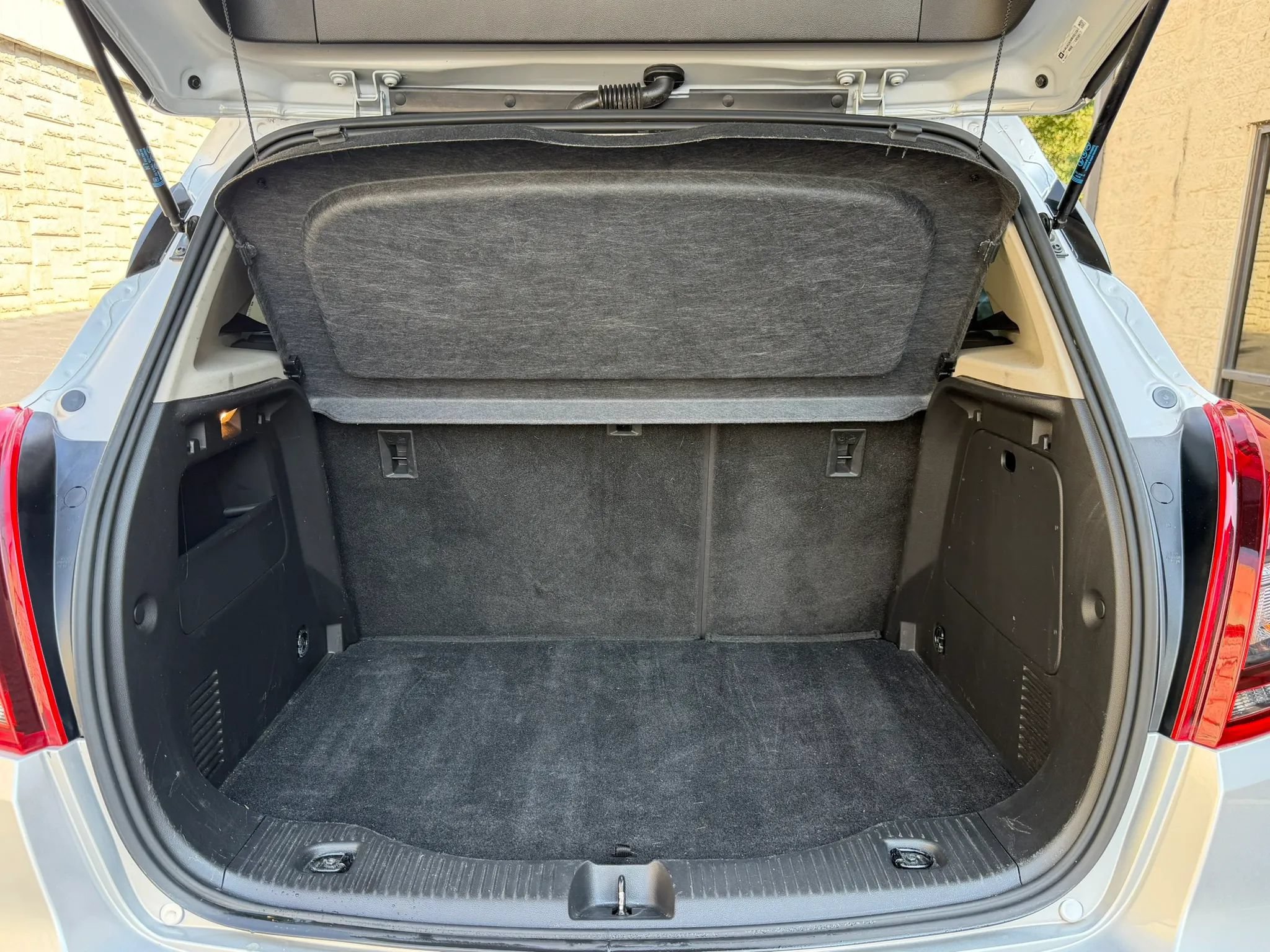 Used 2019 Buick Encore Preferred FWD image 34