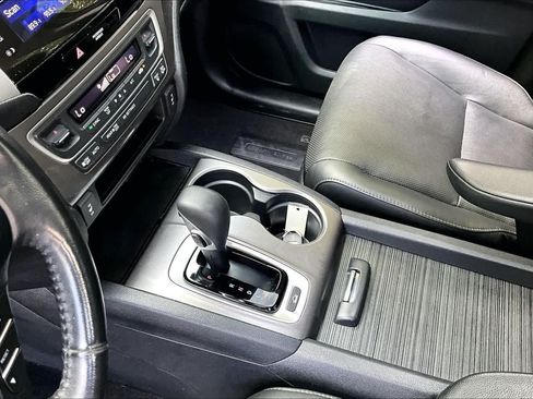 Used 2019 Honda Ridgeline RTL-T image 17