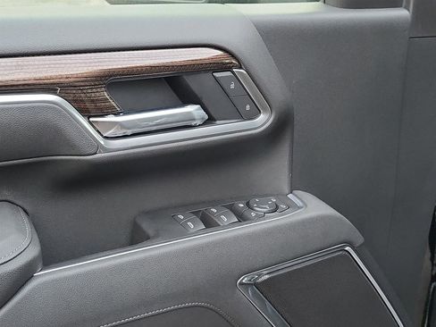 New 2025 Chevrolet Silverado 2500 LT w/ Z71 Chrome Sport Edition image 22