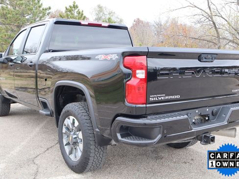 Certified 2024 Chevrolet Silverado 2500 Custom w/ Custom Value Package image 9