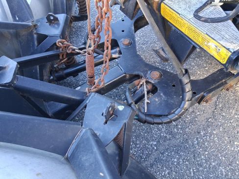 Used 2009 Chevrolet Silverado 3500 W/T w/ Snow Plow Prep Package image 4