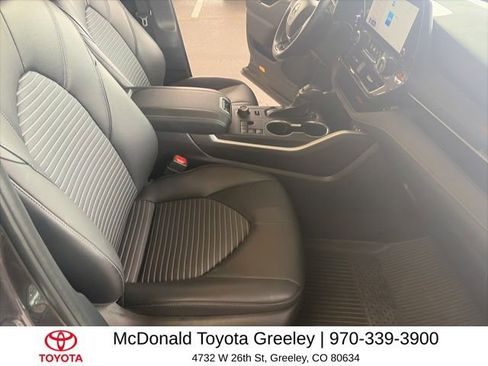 Used 2024 Toyota Highlander XSE image 15