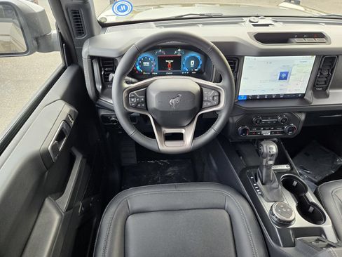 New 2026 Ford Bronco Big Bend AWD/4WD image 17
