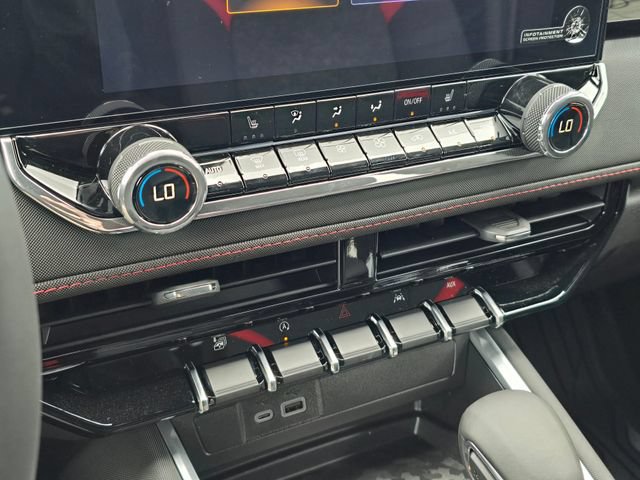 New 2025 Chevrolet Colorado Z71 AWD/4WD image 26
