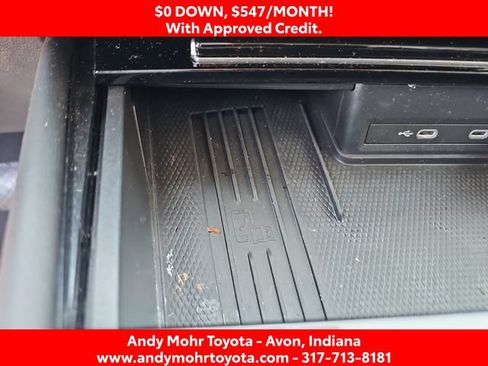 Used 2025 Volkswagen Atlas SE FWD image 24