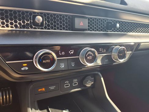 Used 2025 Honda Civic Type R image 7