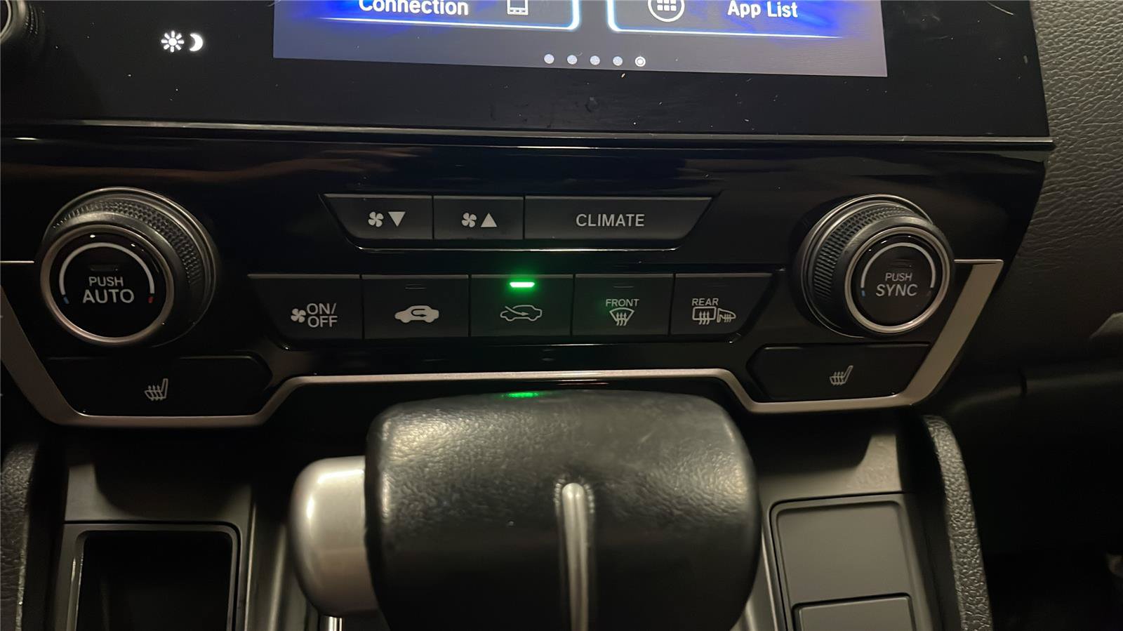 Used 2019 Honda CR-V Touring image 17