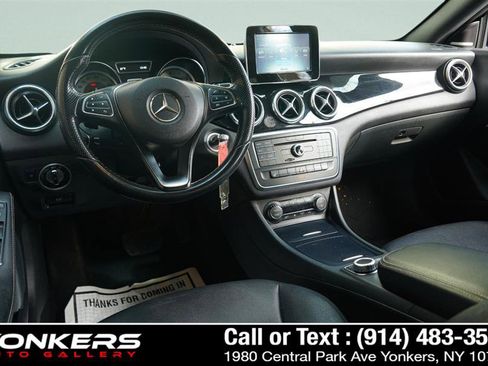 Used 2015 Mercedes-Benz CLA 250 image 53
