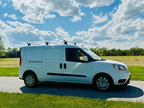 Used 2015 RAM ProMaster City Tradesman SLT w/ Rear Back-up Camera Group FWD image 6