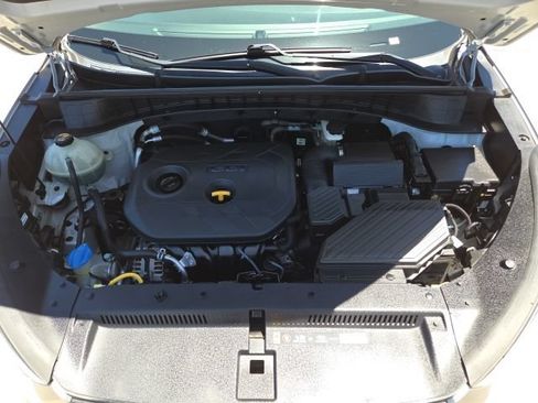Used 2017 Hyundai Tucson SE w/ SE Popular Package 02 FWD image 9