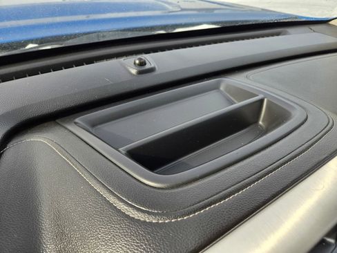 Used 2021 GMC Canyon Elevation image 8