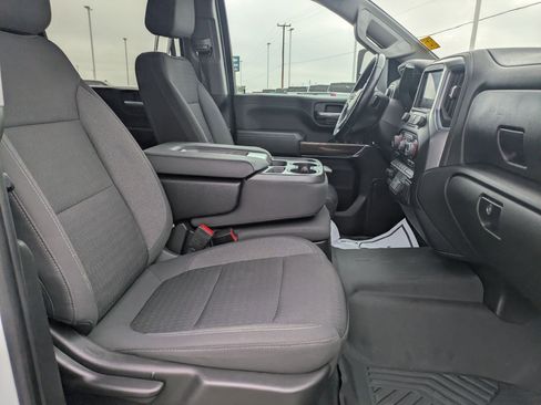 Certified 2023 Chevrolet Silverado 2500 LT w/ Convenience Package image 27