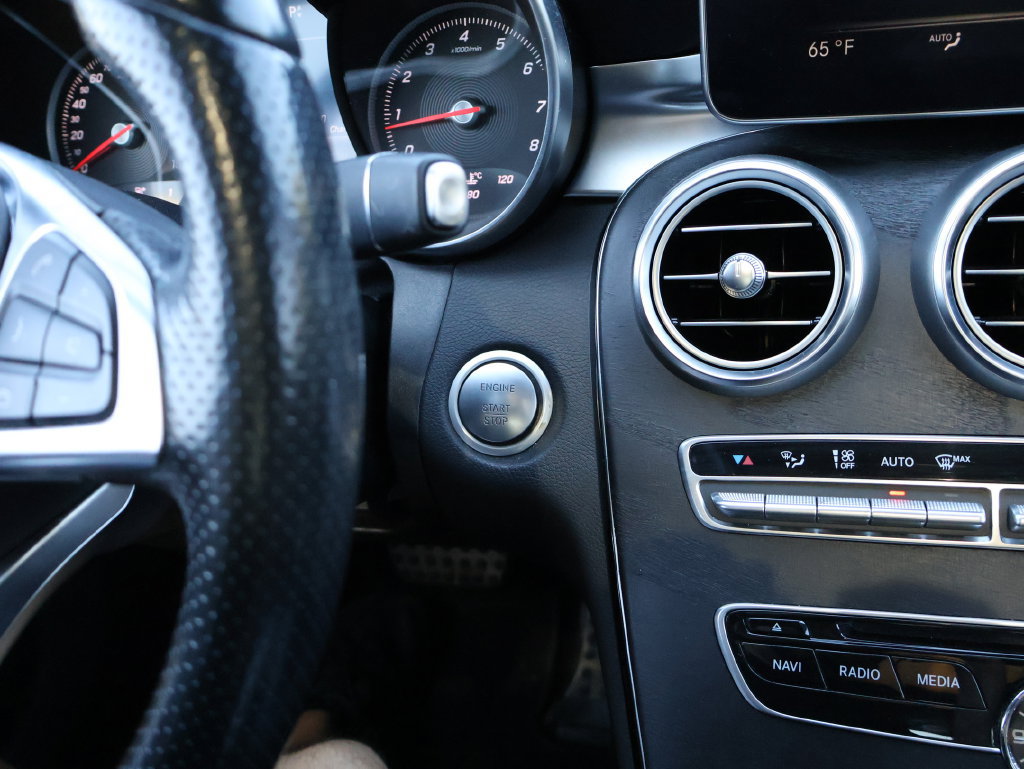 Used 2016 Mercedes-Benz C 300 Sedan image 30