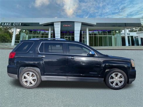 Used 2016 GMC Terrain SLT image 2
