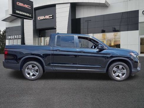 Used 2025 Honda Ridgeline TrailSport image 25