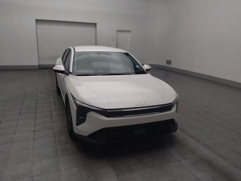 Used 2025 Kia K4 FWD image 14