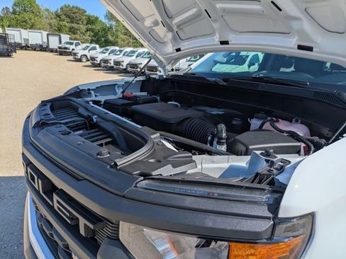 New 2026 Chevrolet Silverado 1500 W/T image 32