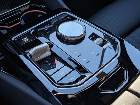 New 2026 BMW 530i w/ M Sport Package image 26