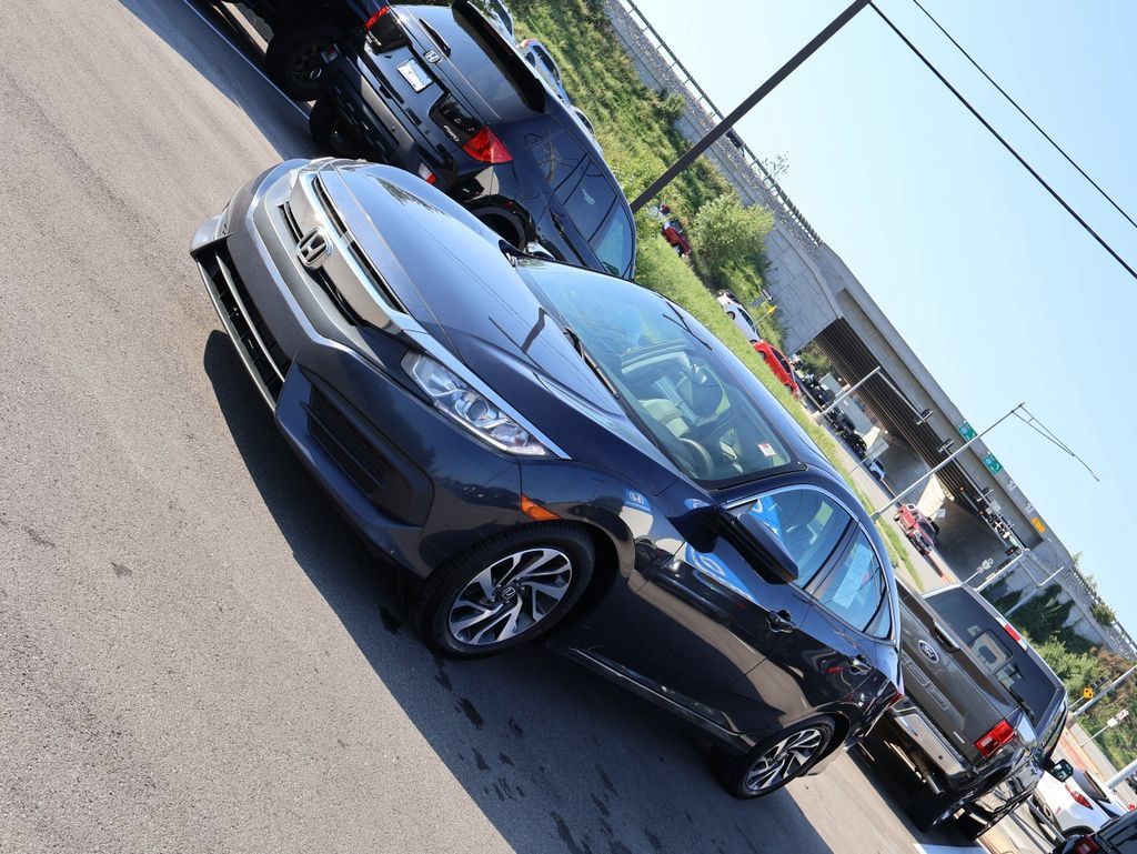 Used 2016 Honda Civic EX image 3