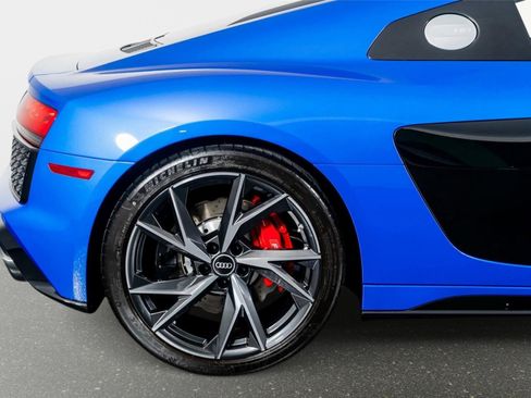 Used 2022 Audi R8 V10 performance image 8