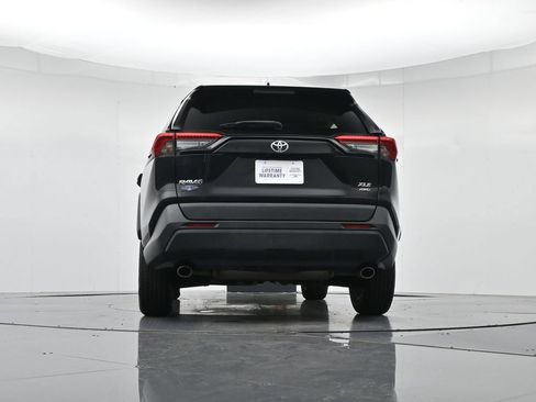 Used 2023 Toyota RAV4 XLE AWD/4WD image 38