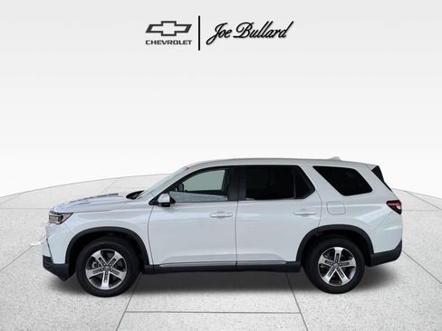 Used 2025 Honda Pilot EX-L image 5