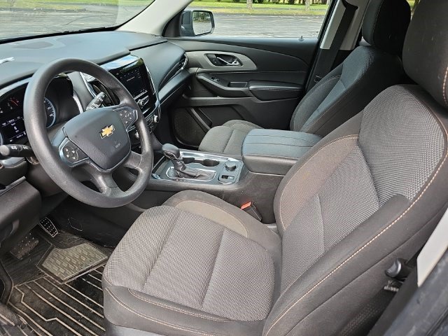 Used 2021 Chevrolet Traverse LS AWD/4WD image 15