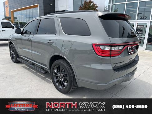 Used 2025 Dodge Durango GT w/ Blacktop Package AWD/4WD image 17