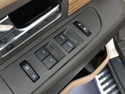 Used 2011 Ford F150 Lariat w/ Lariat Chrome Pkg image 20