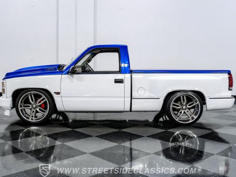Used 1997 Chevrolet Silverado 1500 2WD Regular Cab image 2