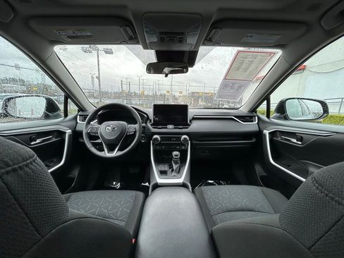 Certified 2024 Toyota RAV4 XLE w/ Convenience Package image 17