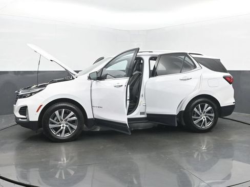 Used 2023 Chevrolet Equinox Premier AWD/4WD image 53
