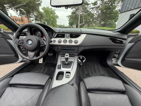 Used 2014 BMW Z4 sDrive35i RWD image 27