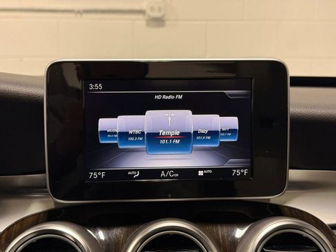 Used 2018 Mercedes-Benz C 300 4MATIC Sedan image 33