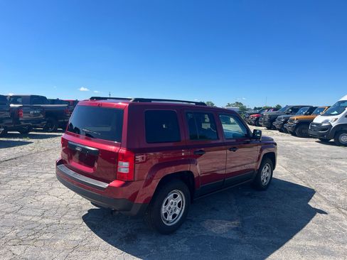 Used 2015 Jeep Patriot Sport FWD image 6