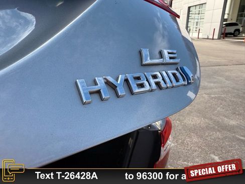 Used 2020 Toyota Camry LE image 24