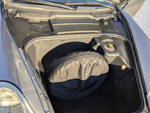 Used 2002 Porsche Boxster S image 21