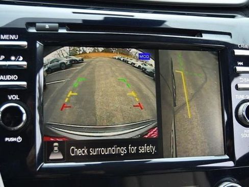 Certified 2024 Nissan Murano Platinum w/ Cargo Package image 16