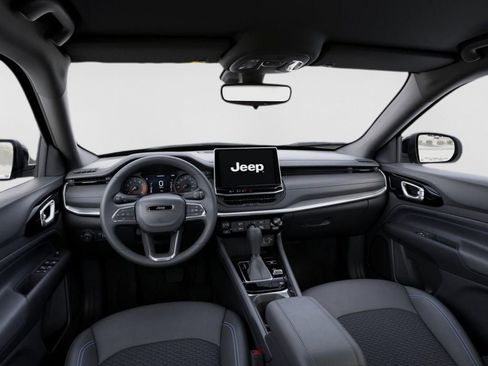 New 2026 Jeep Compass Latitude image 14