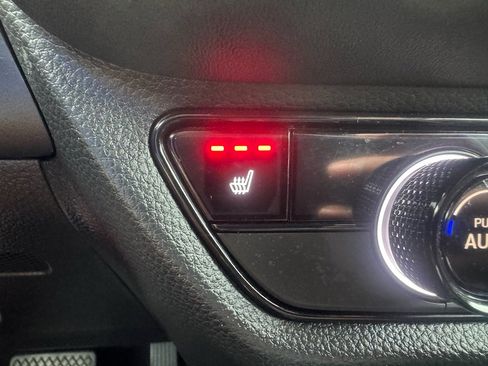 Certified 2024 Honda HR-V Sport image 19