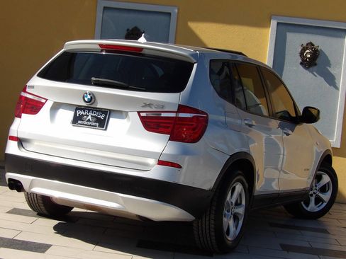 Used 2011 BMW X3 xDrive28i image 4