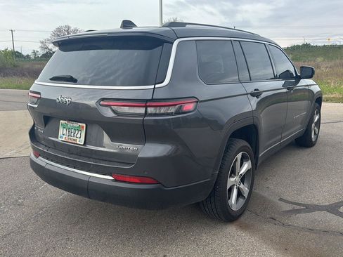 Used 2022 Jeep Grand Cherokee L Limited AWD/4WD image 4