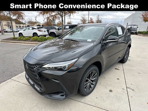 Used 2023 Lexus NX 250 FWD w/ Premium Package image 5