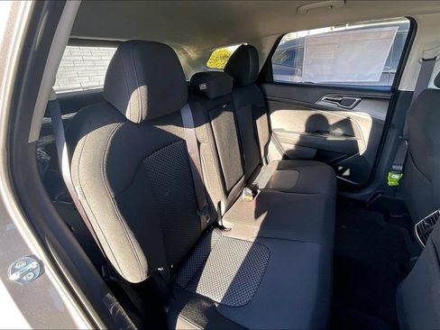 Used 2026 Kia Sportage LX FWD image 9